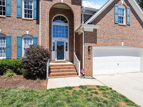 3rd image of 100 McNaughton Ct