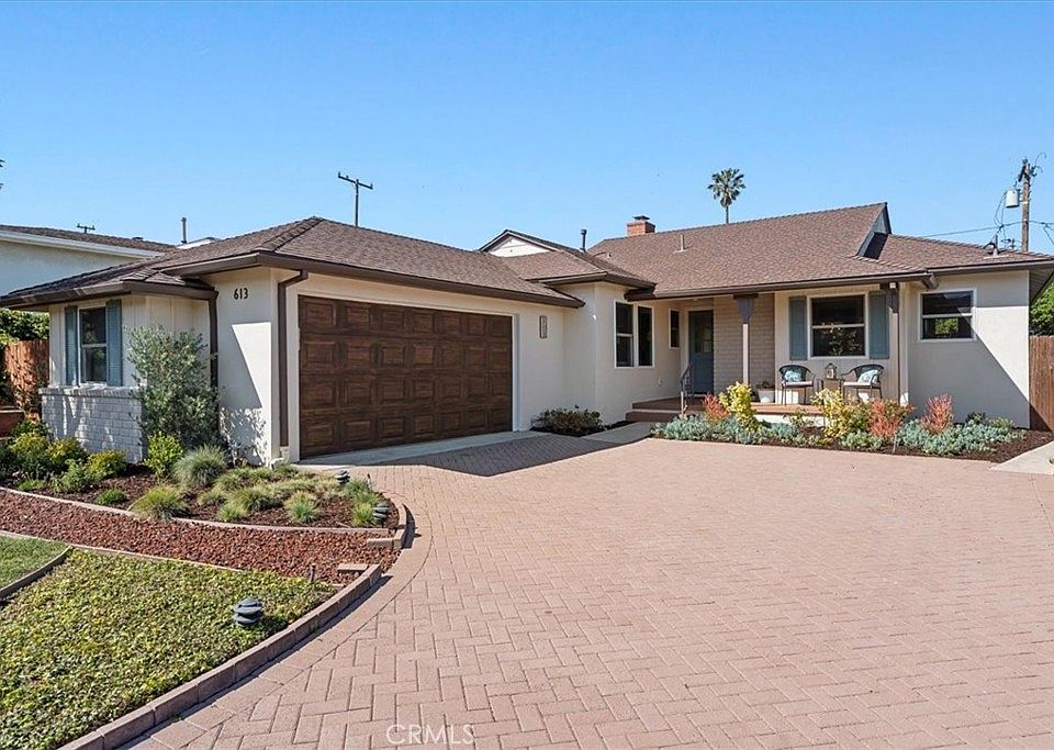 1st image of 613 Camino De Encanto