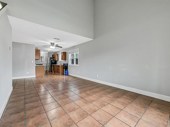 4th image of 6335 Danshire Ct