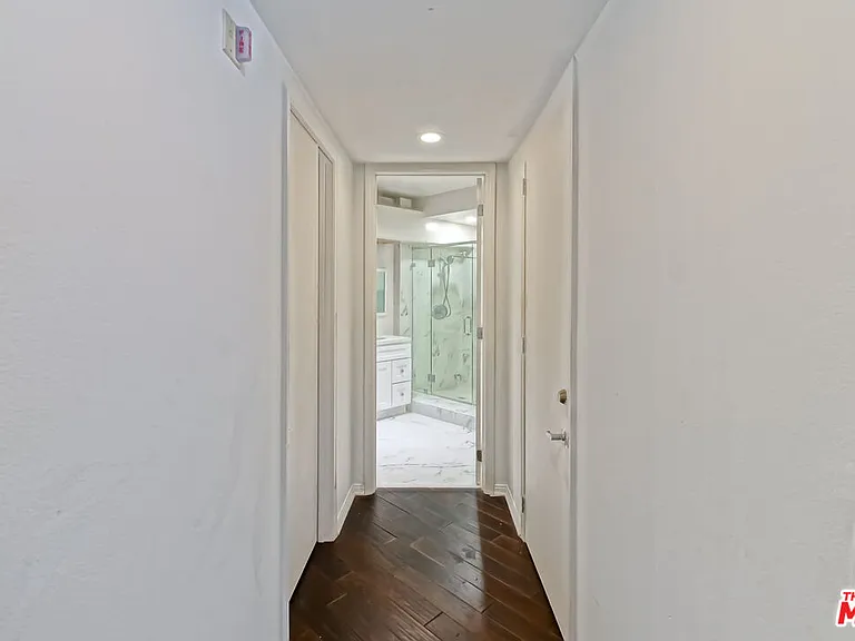 1875 S Beverly Glen Blvd #101 — Photo 14