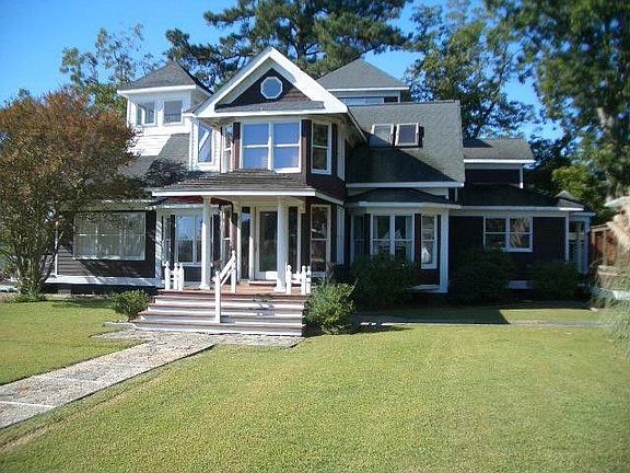 2nd image of 3735 Moores Landing Ln