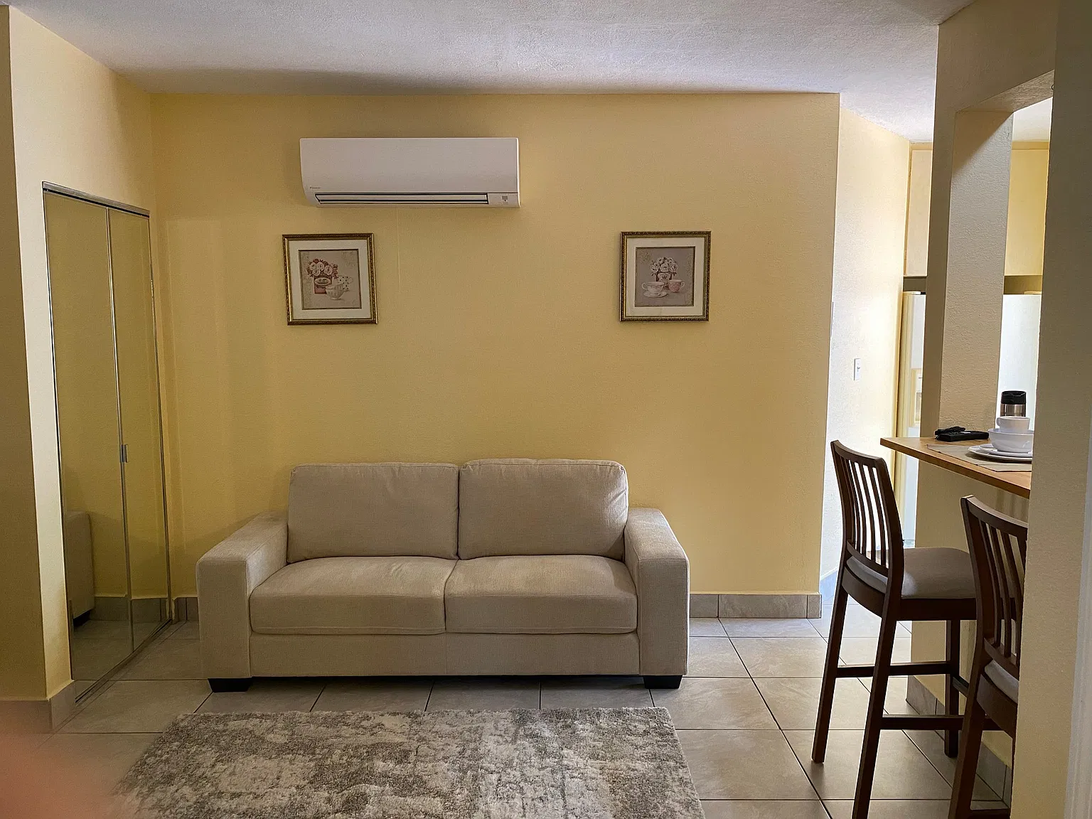 Modern Studio Apartment in Miami |1room - 1 Bath | $1500/mo | Available 10/10/2026 — Photo 2