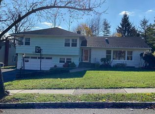 63 Fairway Ave, Verona, NJ 07044