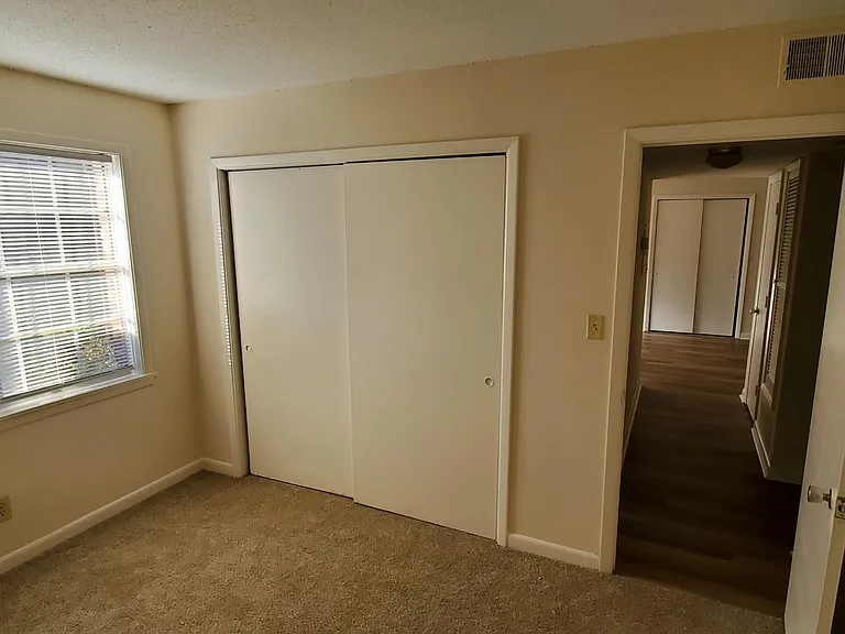 315 W Forest Ave — Photo 6