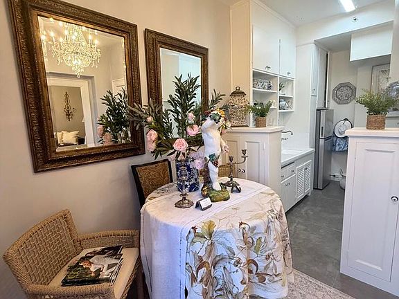 5th image of 99 S Raymond Ave #206