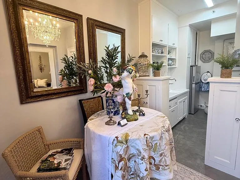 99 S Raymond Ave #206 — Photo 5