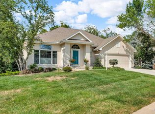 3901 SW Stonybrook Dr, Topeka, KS 66610