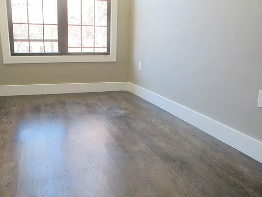 Rented by P Management | media 33