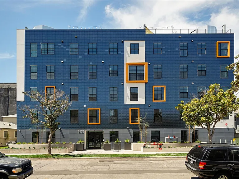 8833 Reading Ave Apartments — Photo 21
