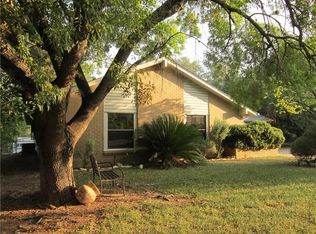 3006 Patriot Dr, Lago Vista, TX 78645