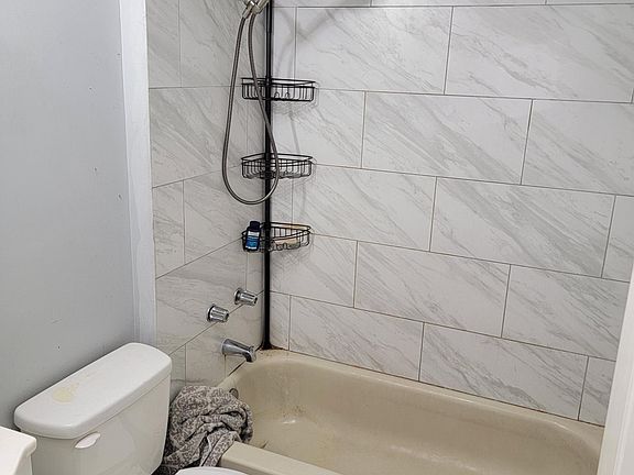 5th image of 4740 N Lavergne Ave #2