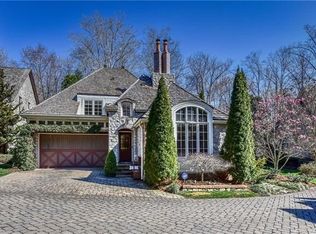 2410 La Maison Dr, Charlotte, NC 28226