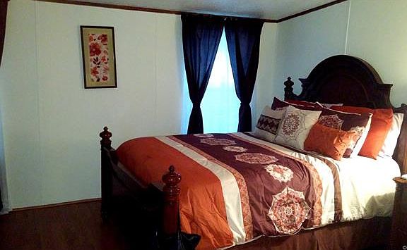 5th image of 13043 Pete Ln