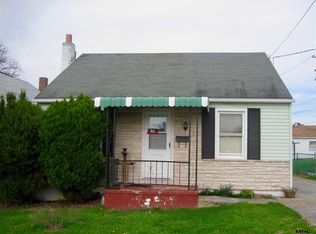 456 S High St, Hanover, PA 17331