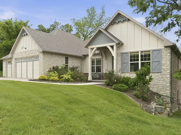 1294 S Amber Ridge Drive, Nixa, MO 65714
