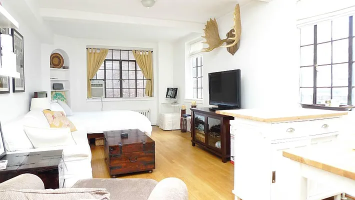 Rented by Town Residential | media 1