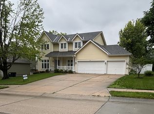 110 Wilma Rd, Papillion, NE 68133