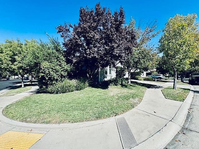 1st image of 9547 Calibra Ln