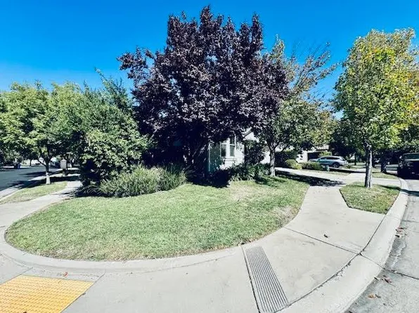9547 Calibra Ln, Sacramento, CA 95827