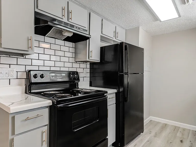 Paso Norte Apartments — Photo 13