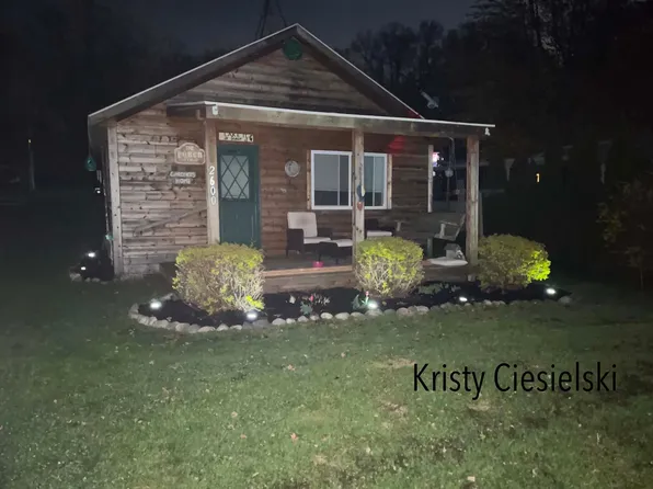 2600 N Mundy Ave, White Cloud, MI 49349