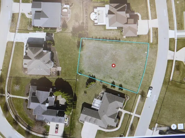 1850 Toms Ct, Chesterton, IN 46304