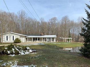 3101 River Glen Dr, Austinburg, OH 44010