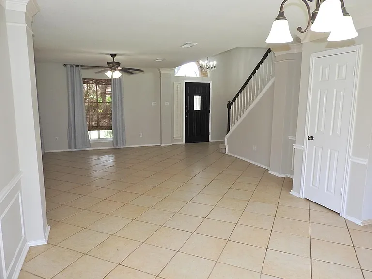4427 Wavertree Dr — Photo 9