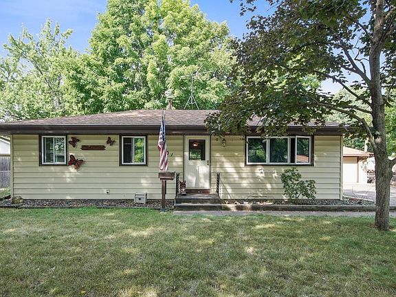 5th image of 1401 Dixon Dr