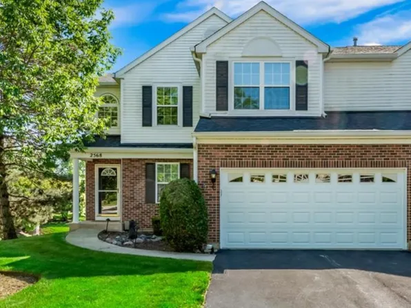 2568 Heritage Ct, Geneva, IL 60134