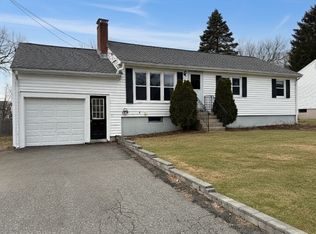 17 Beatty St, Canton, MA 02021