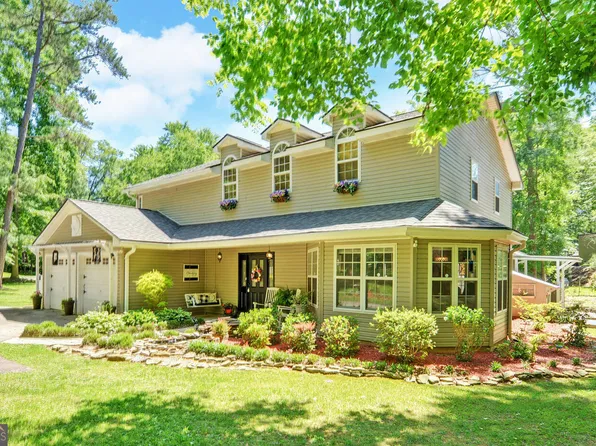 90 Manor Oak Trl, Toccoa, GA 30577