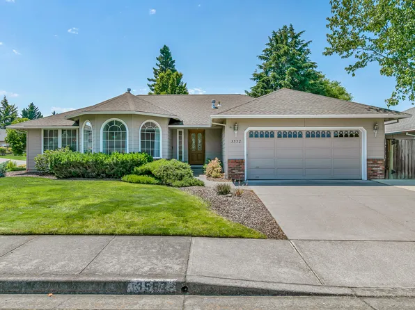 3552 Shawna Dr, Medford, OR 97504