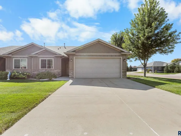 2701 E Buckingham St, Sioux Falls, SD 57108