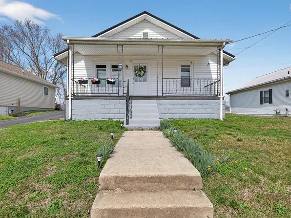 1121 McNeil St, Bristol, VA 24201