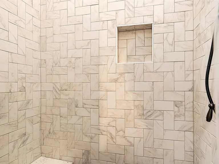 1410 Hart St — Photo 30