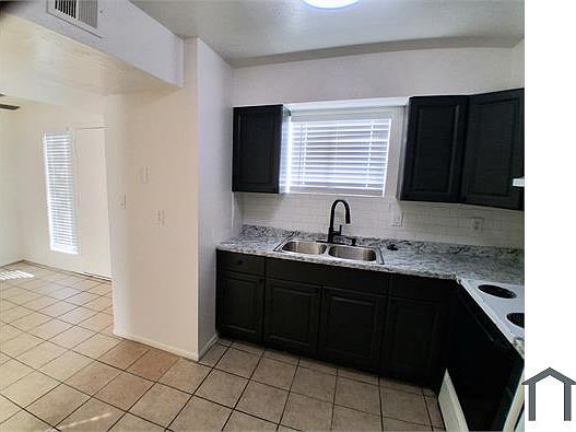 4th image of 1715 E Pepper Cir APT 04