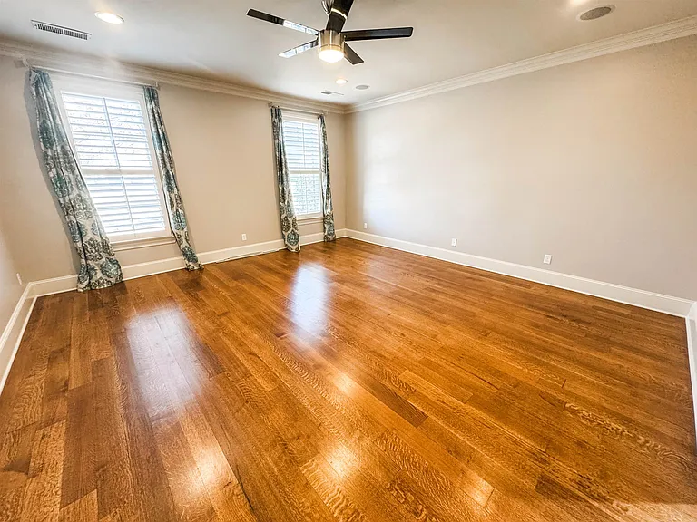 713 Briston Ln — Photo 10