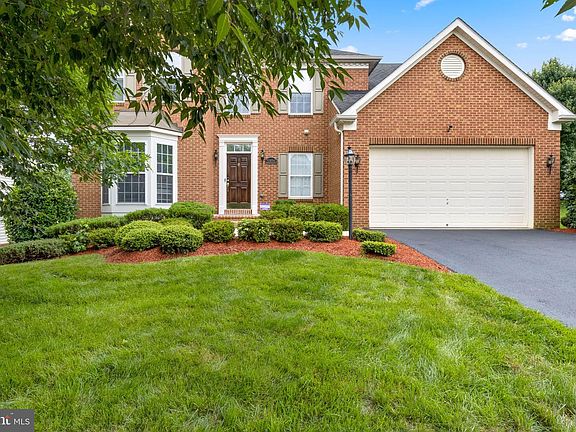 3rd image of 5106 Marewood Ct