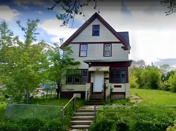 2034 N 37th STREET, Milwaukee, WI 53208