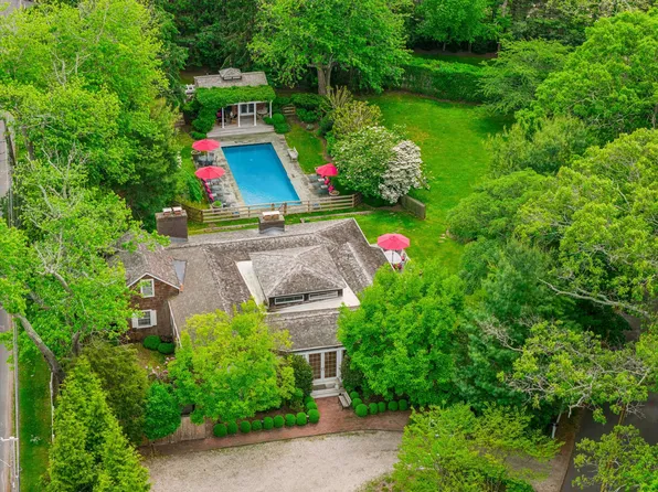 340 Georgica Rd, East Hampton, NY 11937