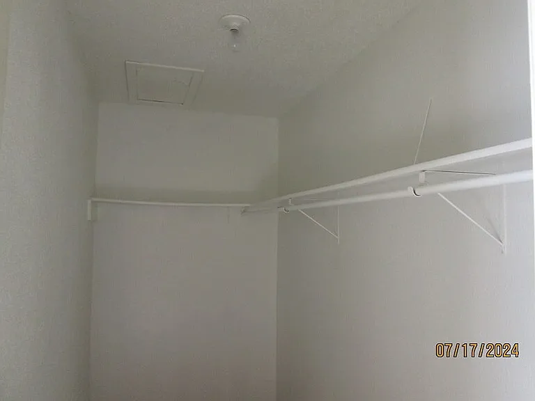4431 Myrna Dr — Photo 16