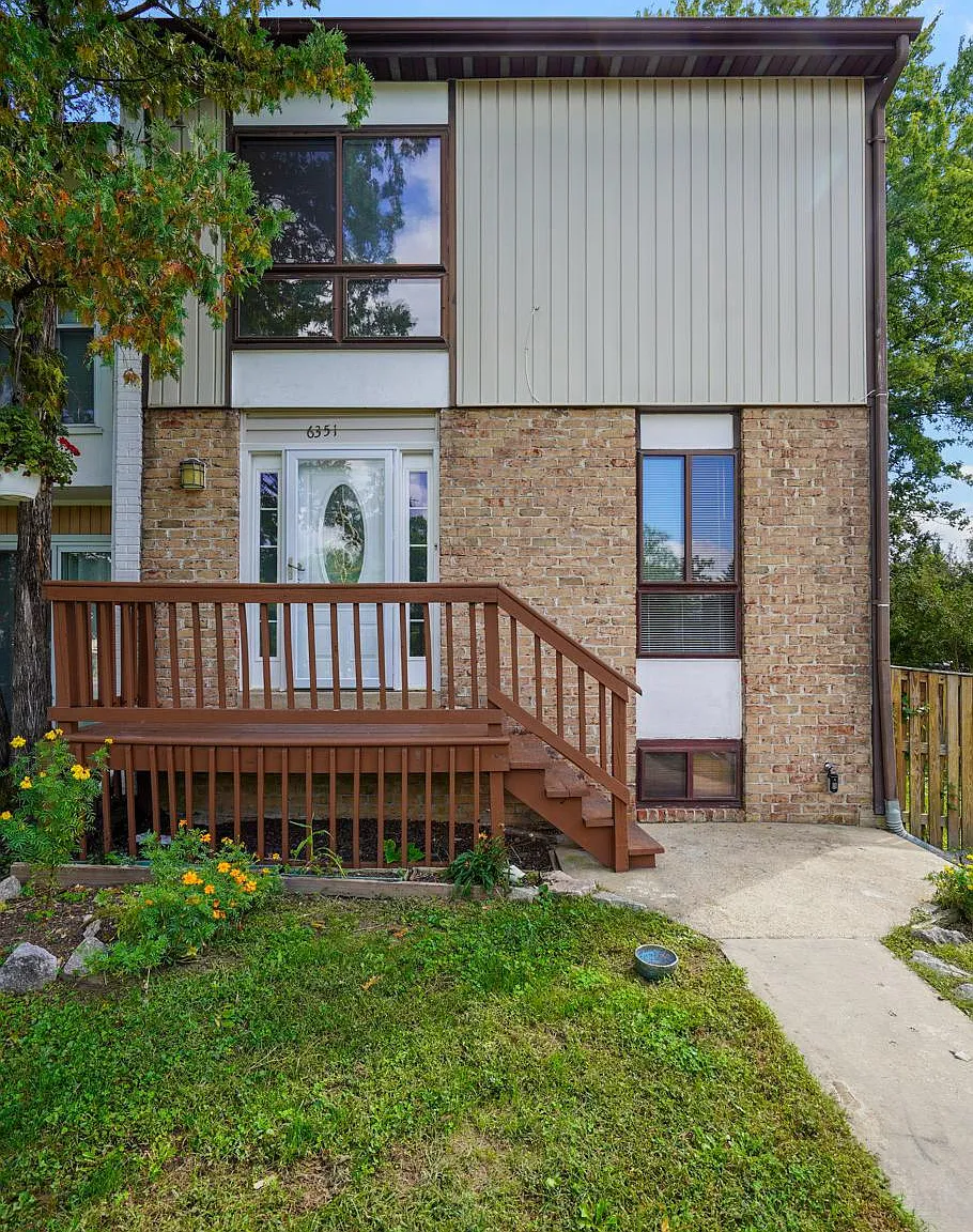 3 bed, 3.5 bath, 1470 sqft, $3,000 — Photo 3