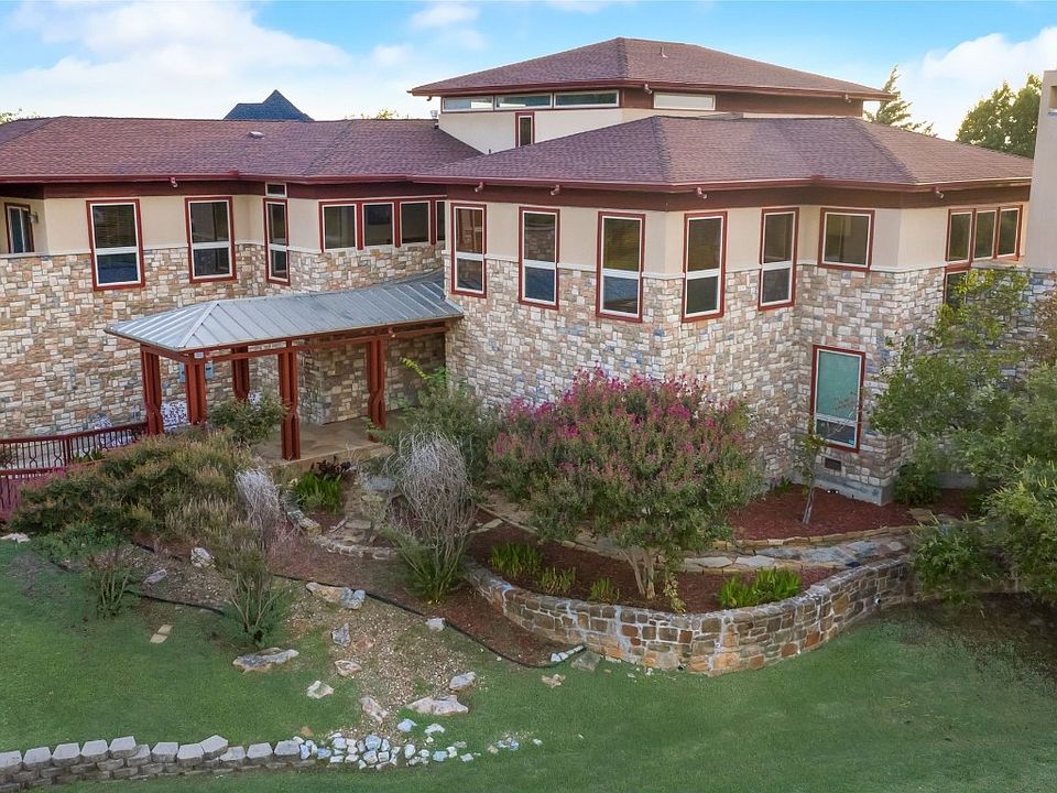 1st image of 9207 Crystal Cv