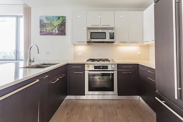 Rented by Realmart Realty LLC | media 41