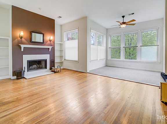 3rd image of 5203 S Ingleside Ave #3