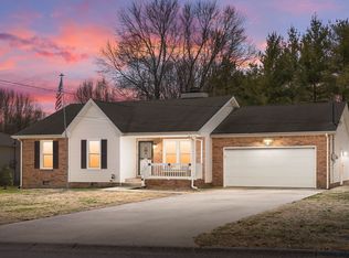 584 Cory Dr, Clarksville, TN 37040
