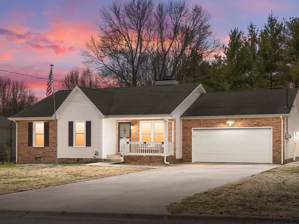584 Cory Dr, Clarksville, TN 37040