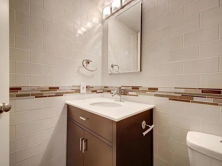 3110 Red River St #306 — Photo 10