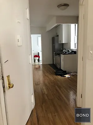 Rented by Bond New York | media 11